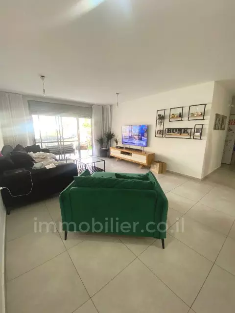 Ground floor 3 rooms Ashkelon Barnea 511-IBL-1684