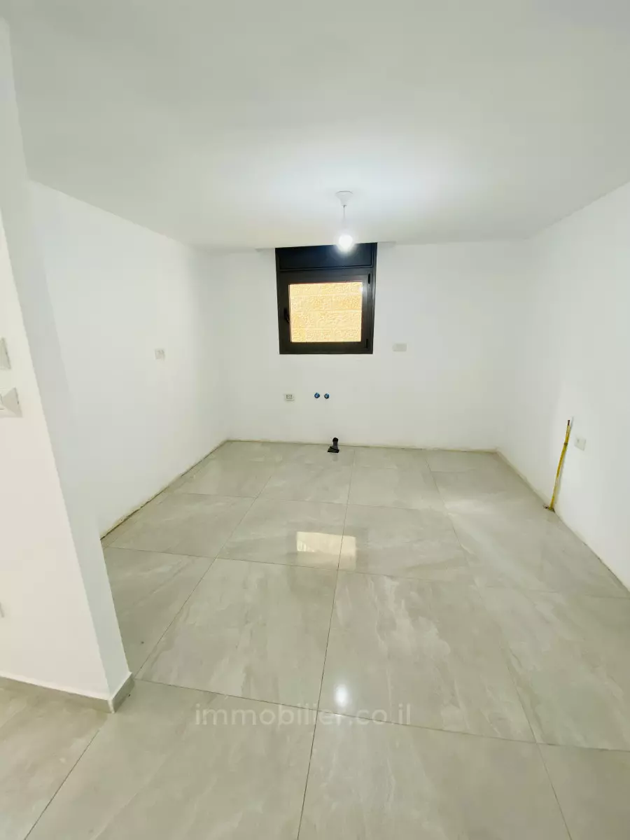 Cottage 7 rooms Jerusalem Beit Vagan 524-IBL-40