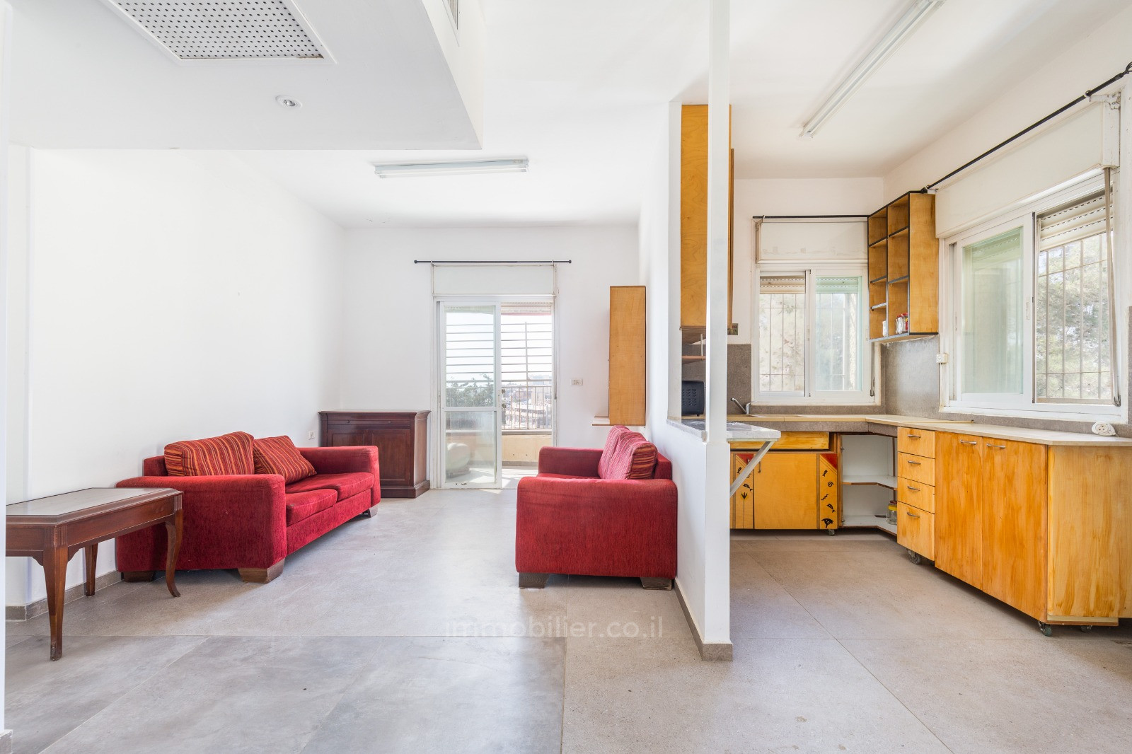 Apartment 7 Rooms Jerusalem Kiryat Moshe 526-IBL-19