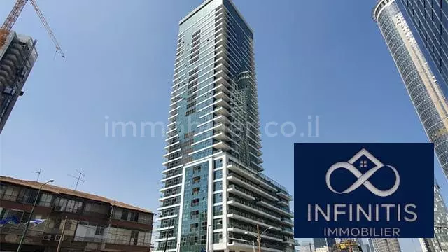 Apartment 4 rooms Ramat Gan Street Jabotinski 527-IBL-112