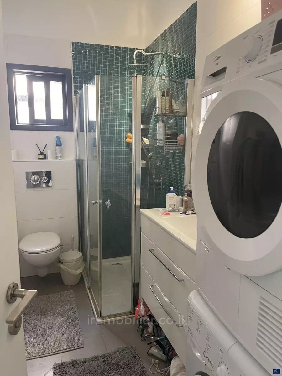 Apartment 3 rooms Tel Aviv Dizengof 527-IBL-11