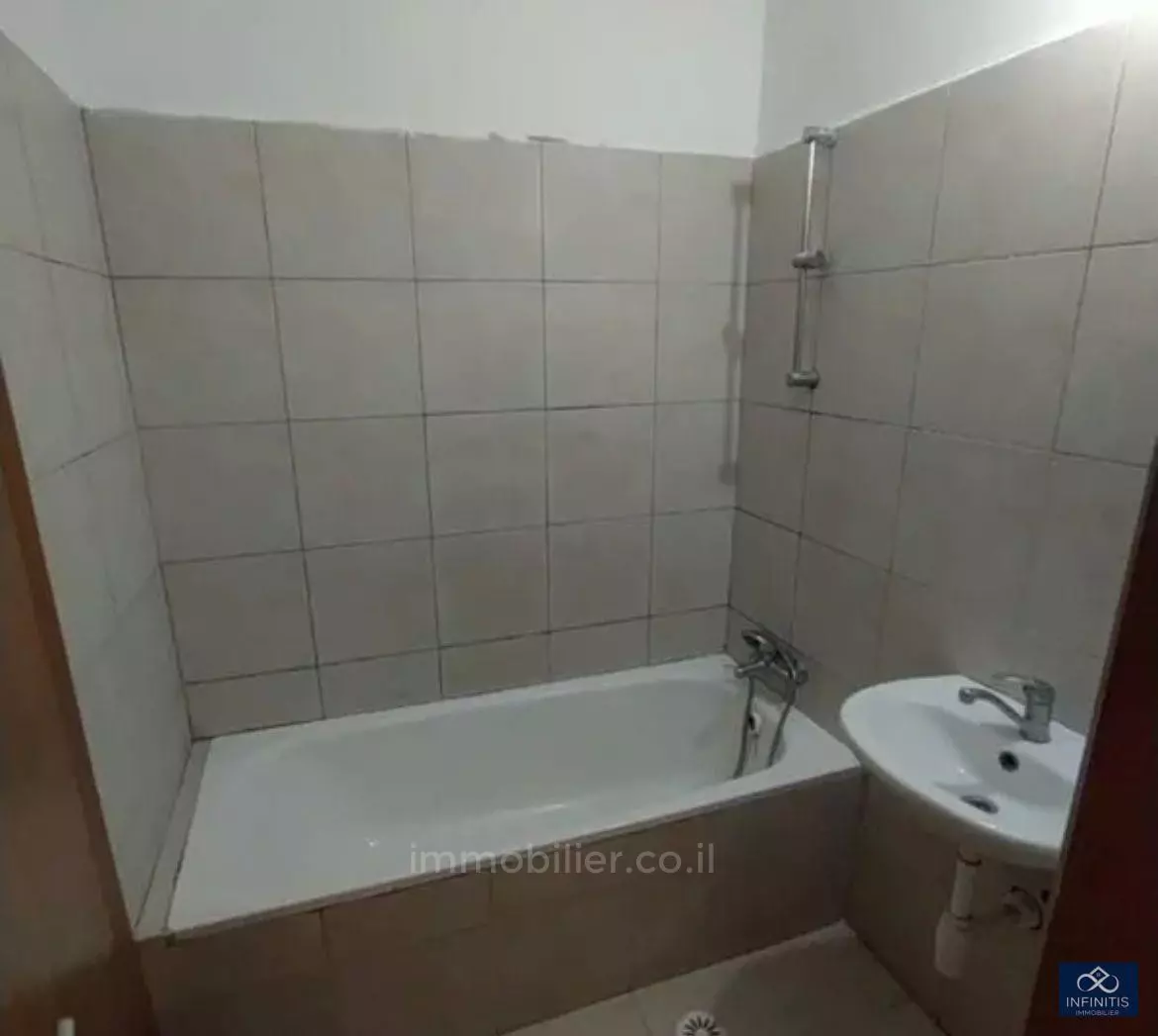 Apartment 3 rooms Ashkelon City 527-IBL-137