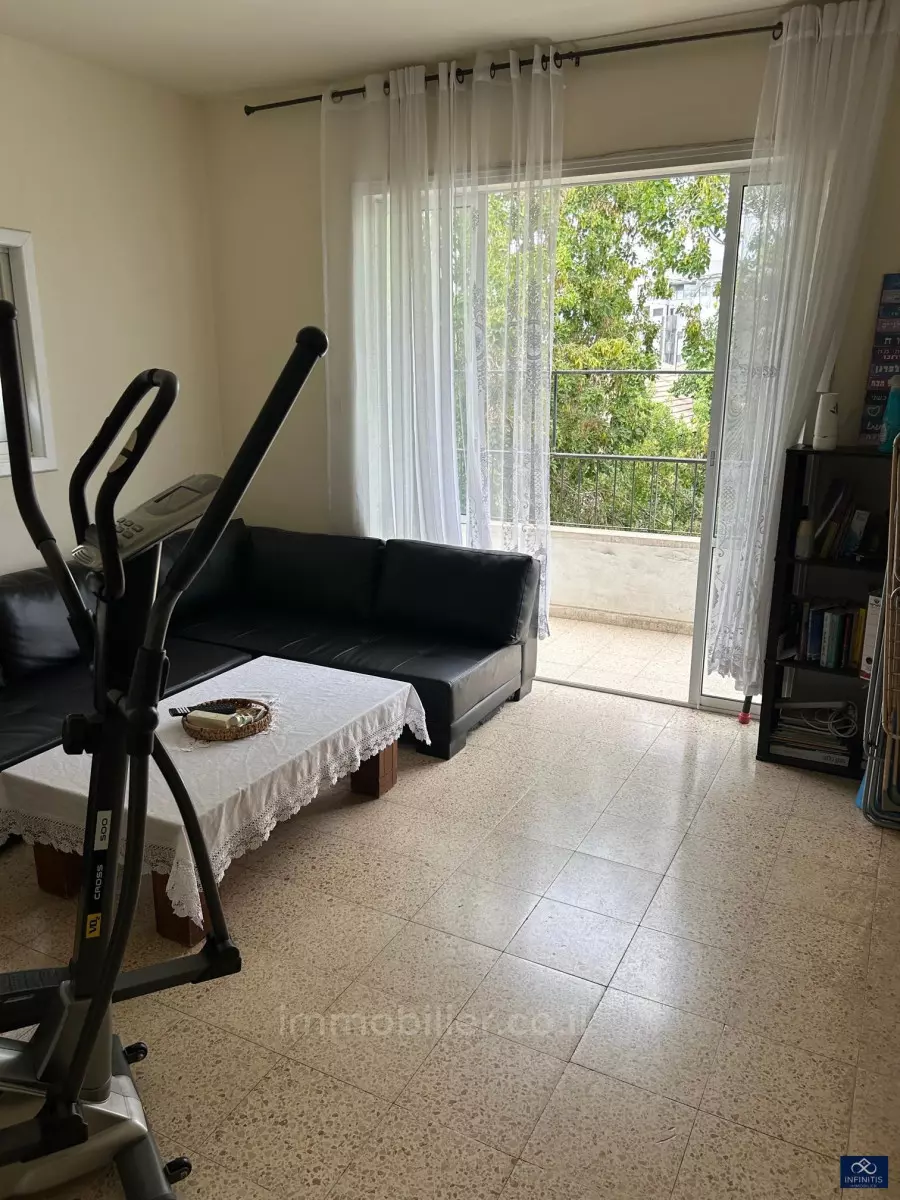 Apartment 3 rooms Ramat Gan Ramat gan 527-IBL-141