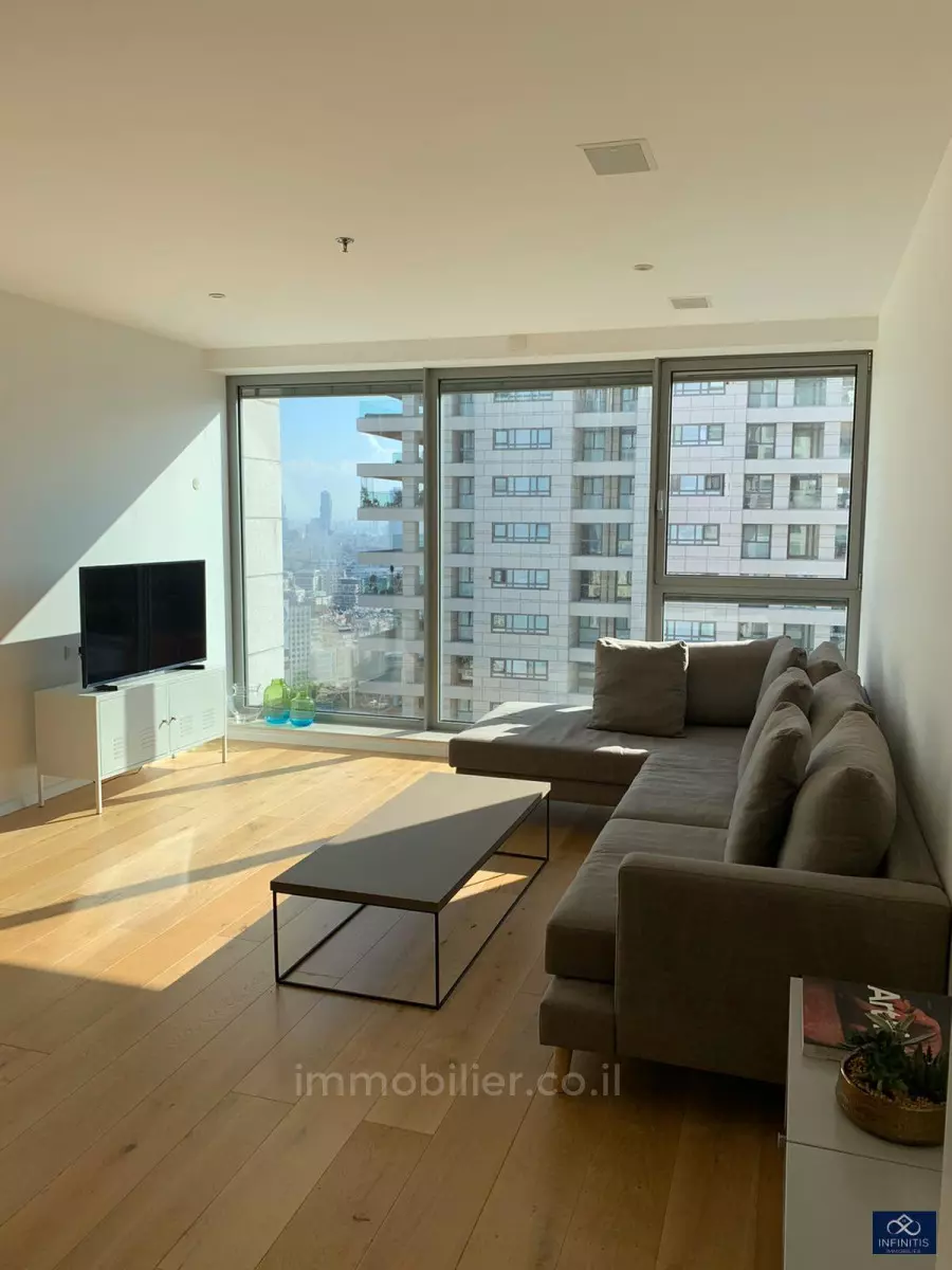 Apartment 2.5 rooms Tel Aviv tel aviv 527-IBL-28