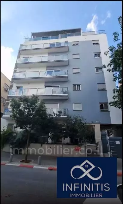 Apartment 3 rooms Tel Aviv Neve Shaanan 527-IBL-57