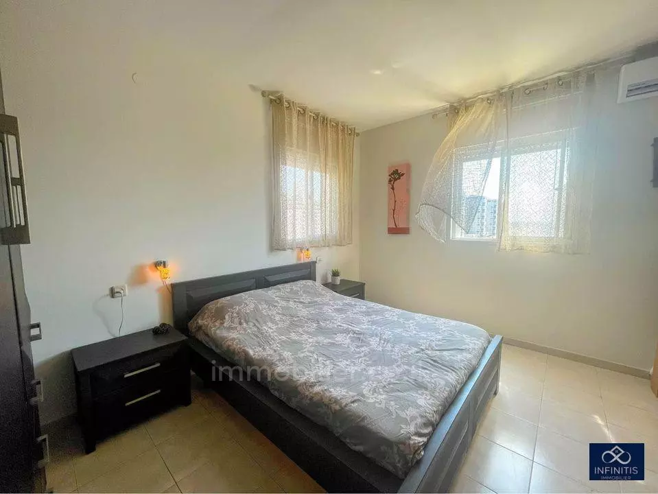 Apartment 3.5 rooms Ashdod Tet vav 527-IBL-74