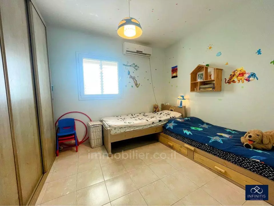 Apartment 3.5 rooms Ashdod Tet vav 527-IBL-74