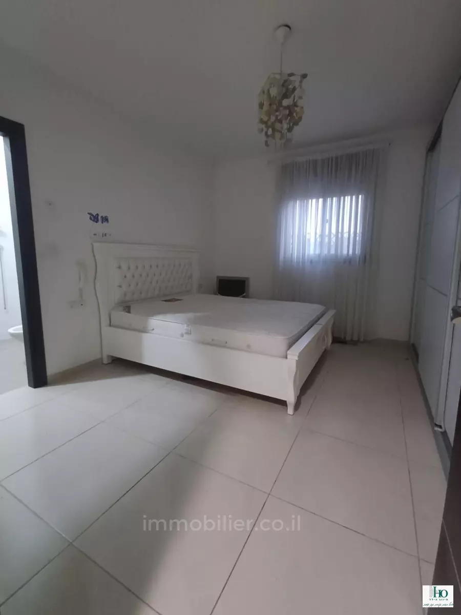 Apartment 5 Rooms Ashkelon Barnea 529-IBL-45