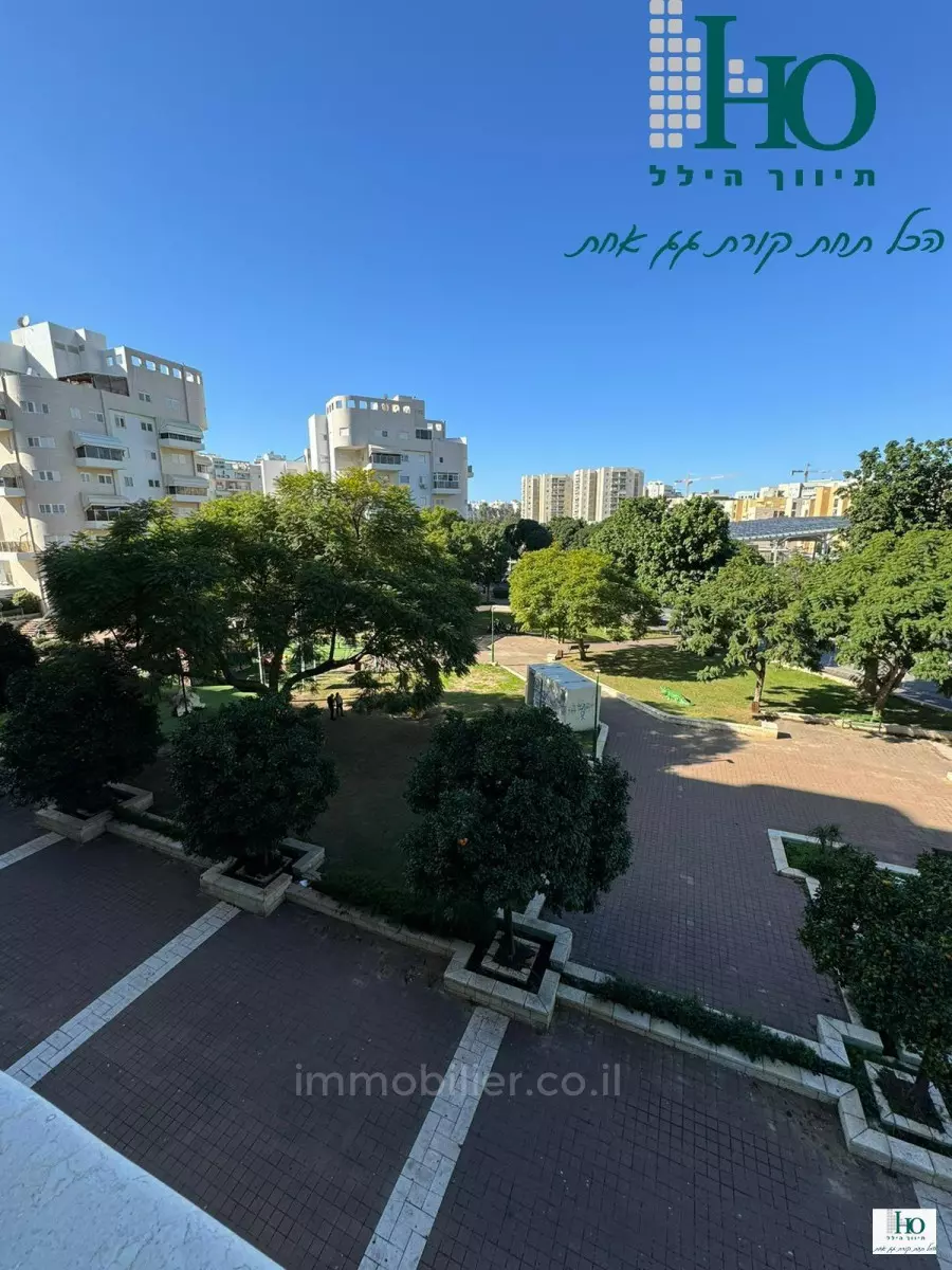 Villa 4 Rooms Ashkelon Newe Ilan 529-IBL-47