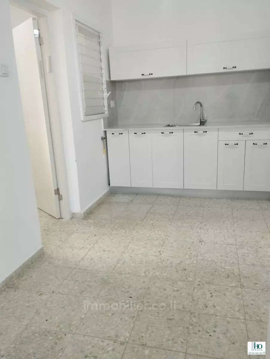 Apartment 3 Rooms Ashkelon Neot 529-IBL-54