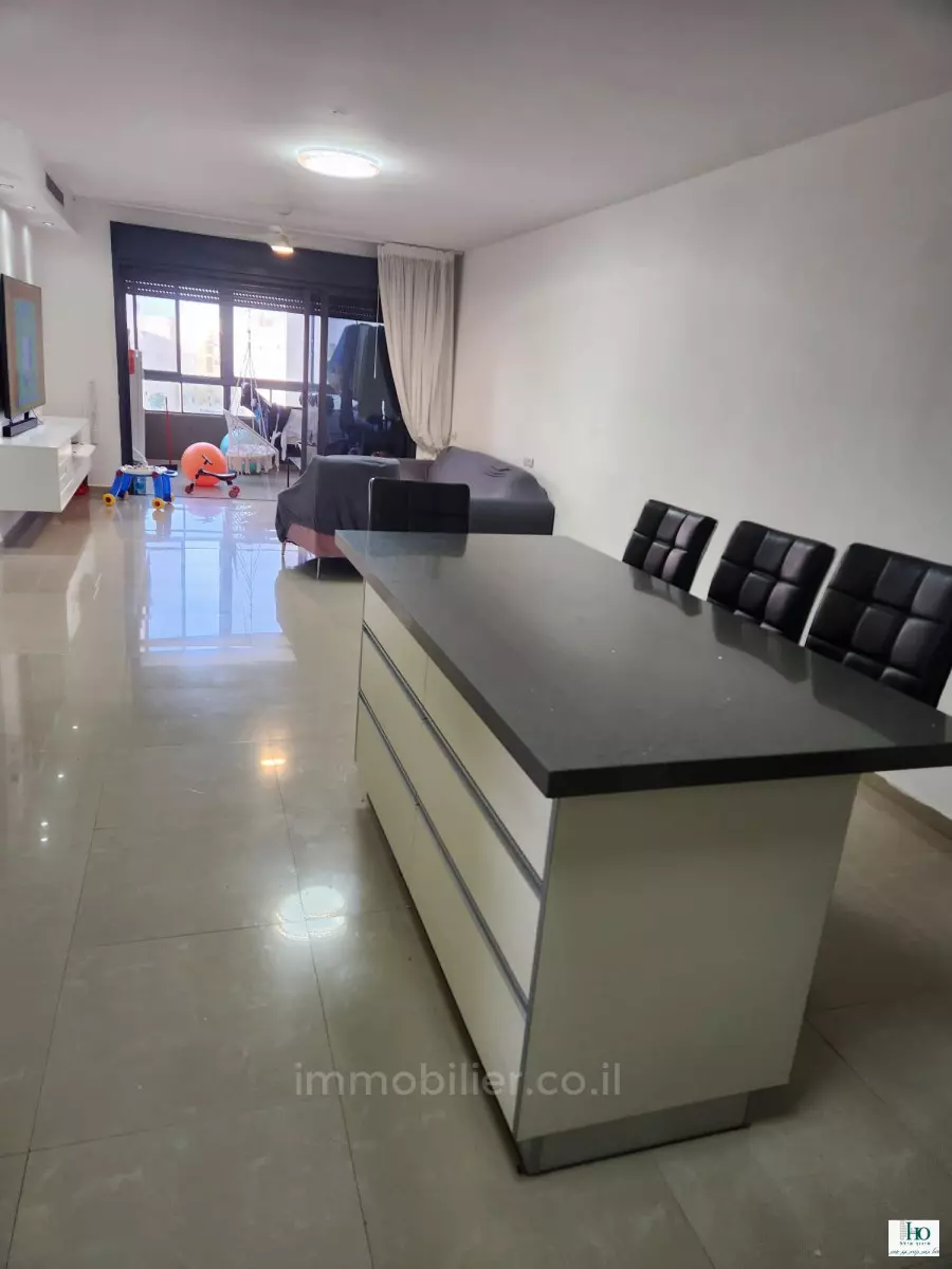 Apartment 4 Rooms Ashkelon Barnea 529-IBL-70