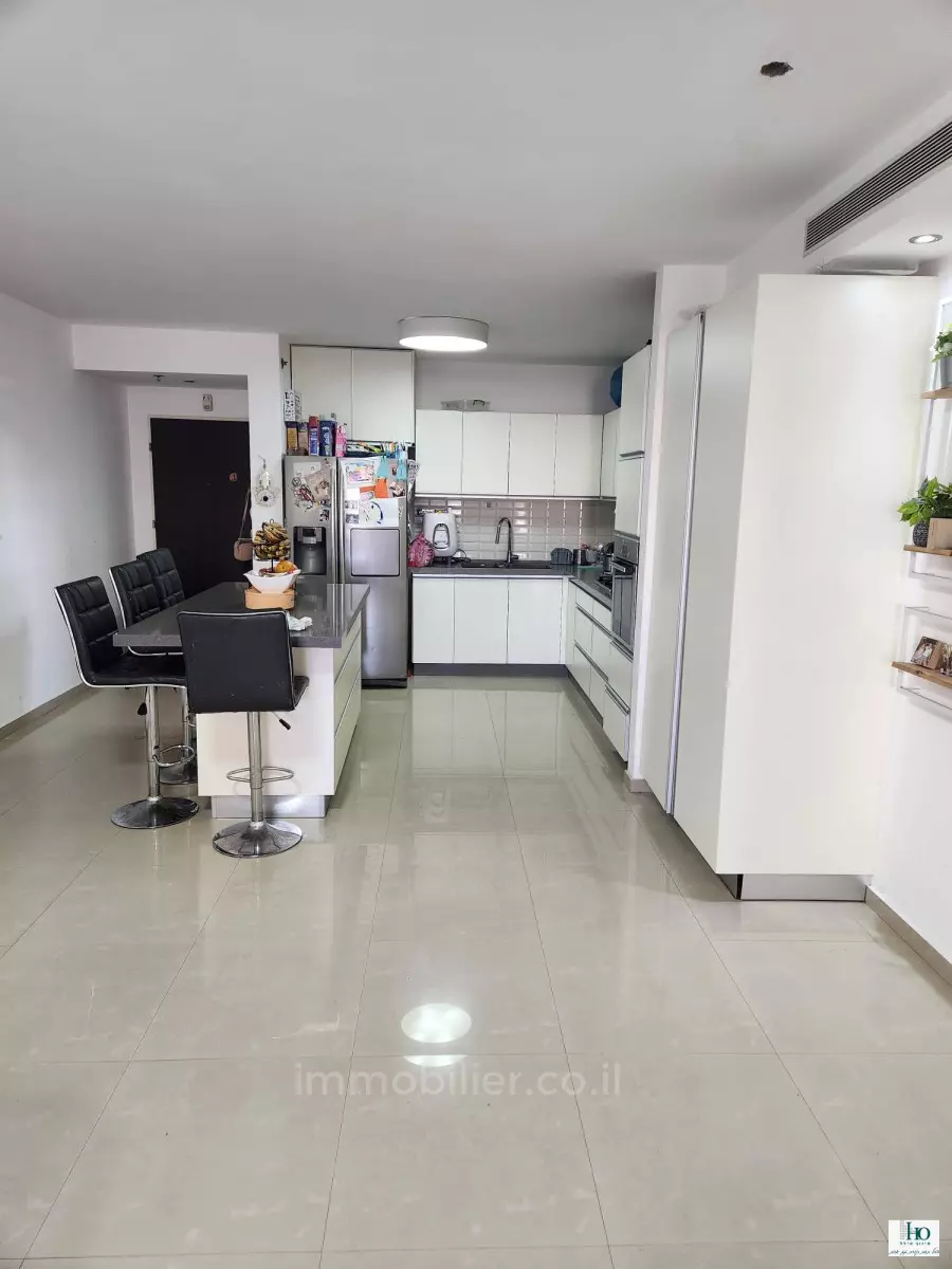 Apartment 4 Rooms Ashkelon Barnea 529-IBL-70