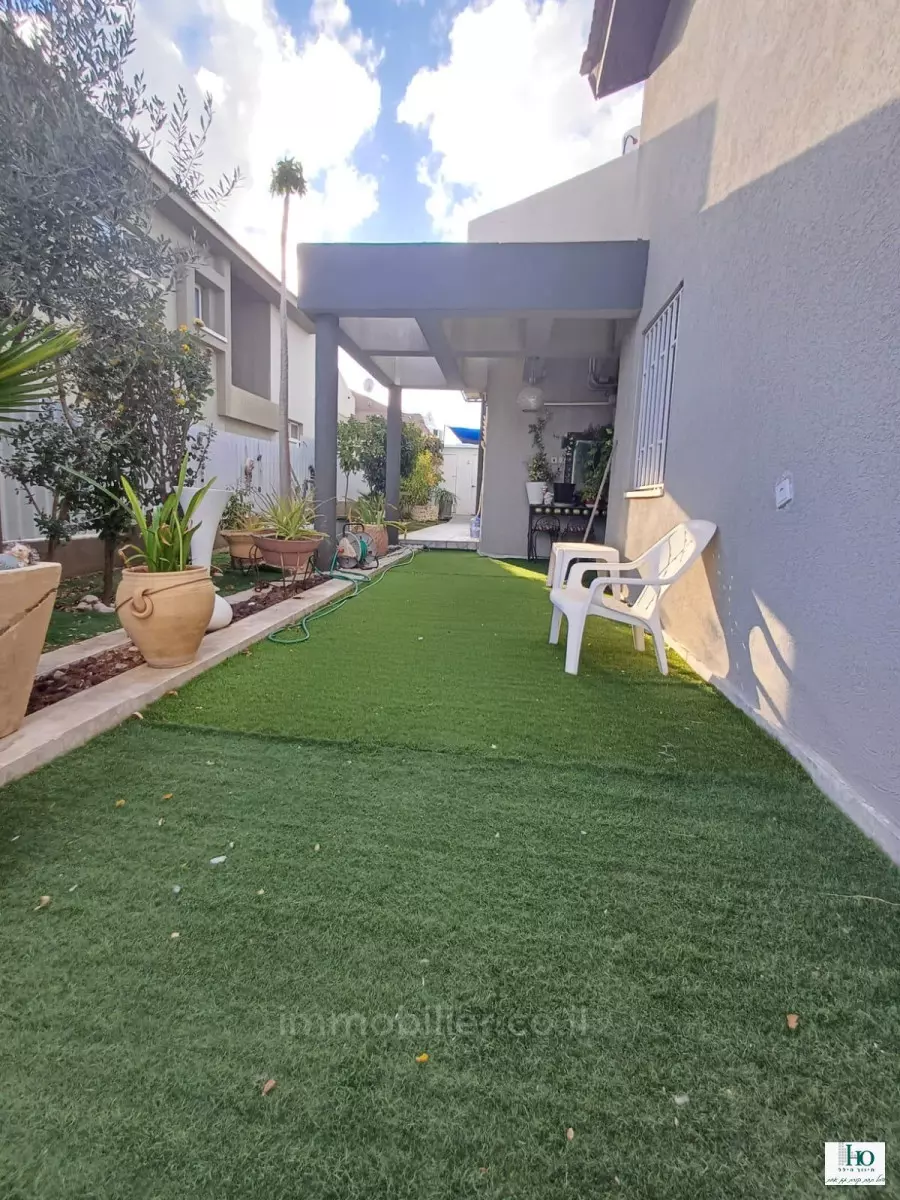 Villa 5 Rooms Ashkelon Barnea 529-IBL-72