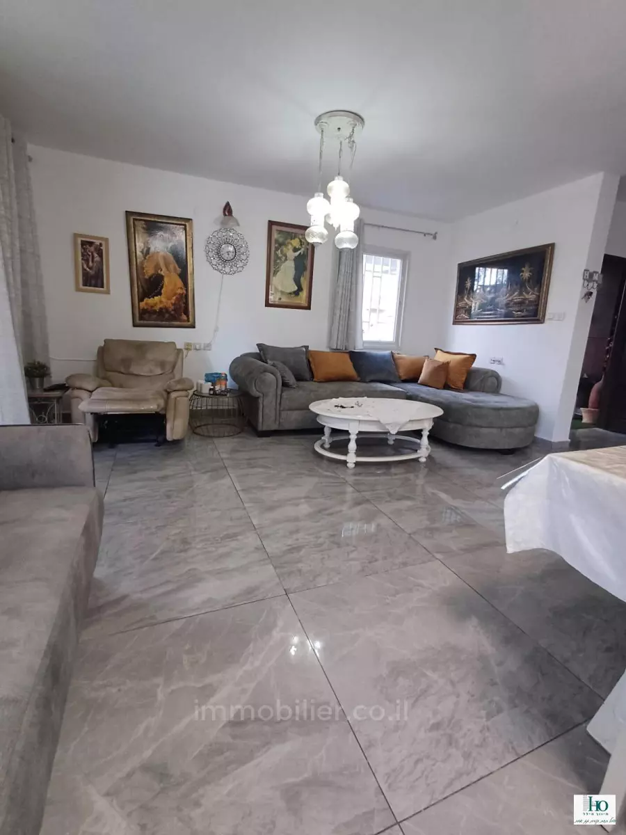 Villa 5 Rooms Ashkelon Barnea 529-IBL-72