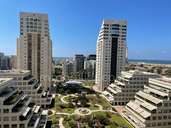 Penthouse 5 Rooms Tel Aviv Goush Hagadol 577-IBL-11