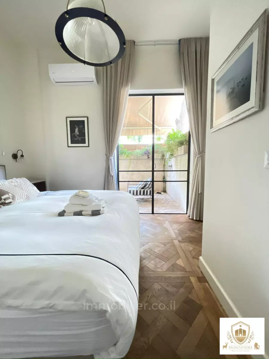 Apartment 4 rooms Tel Aviv quarter of the sea 577-IBL-46