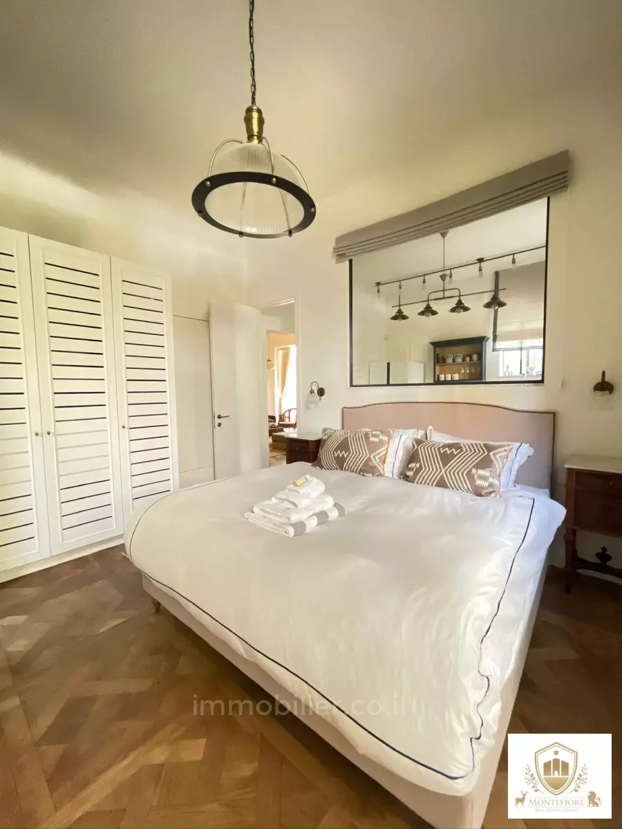 Apartment 4 rooms Tel Aviv quarter of the sea 577-IBL-46