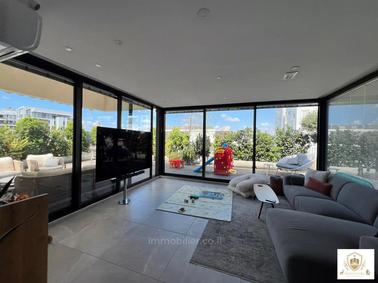 Penthouse 6 rooms Tel Aviv Lev Tel-Aviv 577-IBL-52