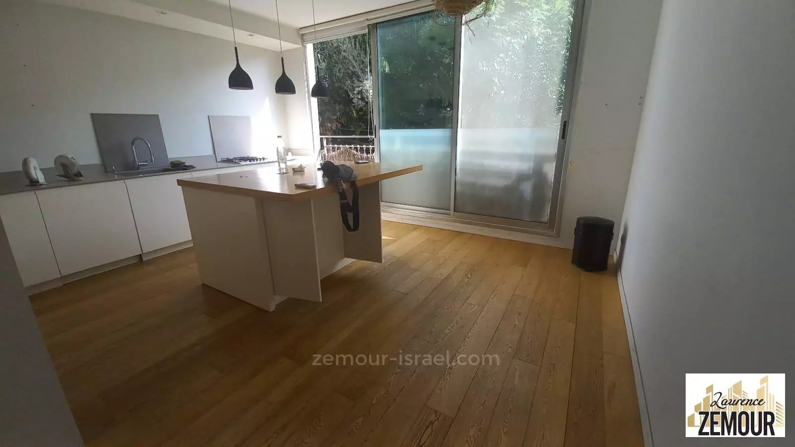 Cottage 5 Rooms Raanana Kiryat Veizman 60-IBL-1339