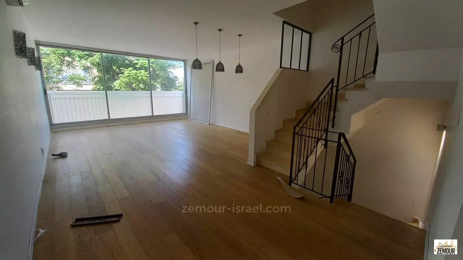 Cottage 5 rooms Raanana Kiryat Veizman 60-IBL-1340