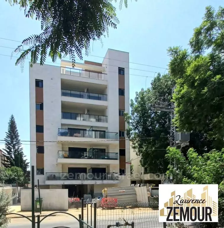 Apartment 4 rooms Raanana Kiryat David Remez 60-IBL-1358