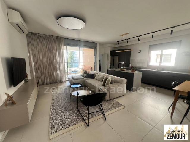 For sale Apartment Raanana