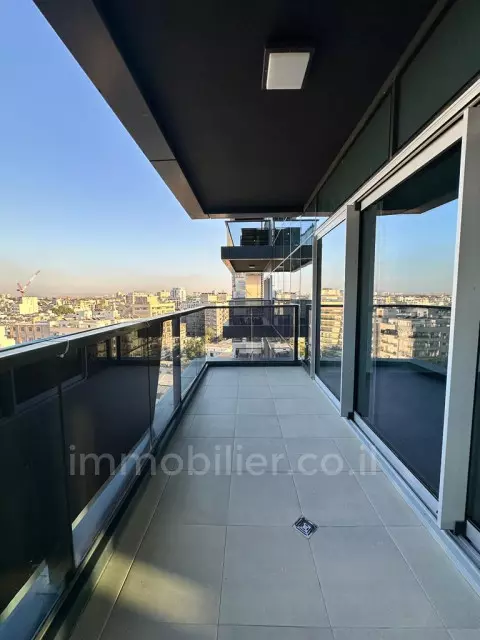 Sale Apartment Tel Aviv