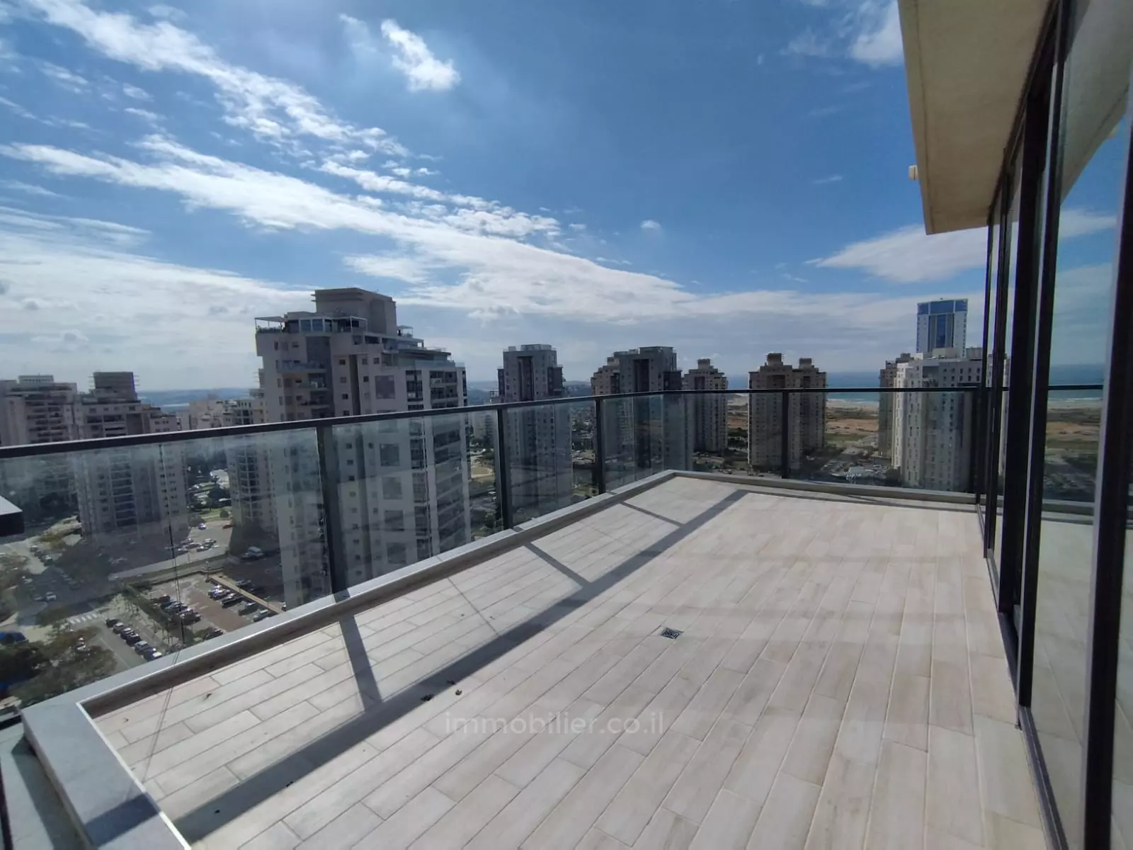 Penthouse 5 Rooms Netanya Netanya 601-IBL-28