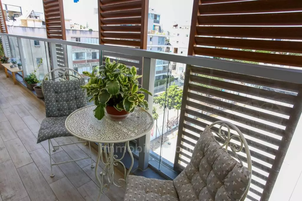 Apartment 3 Rooms Tel Aviv Neve Shaanan 601-IBL-31