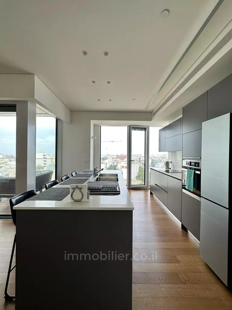 Apartment 5 Rooms Tel Aviv North Sea Quarter 601-IBL-35