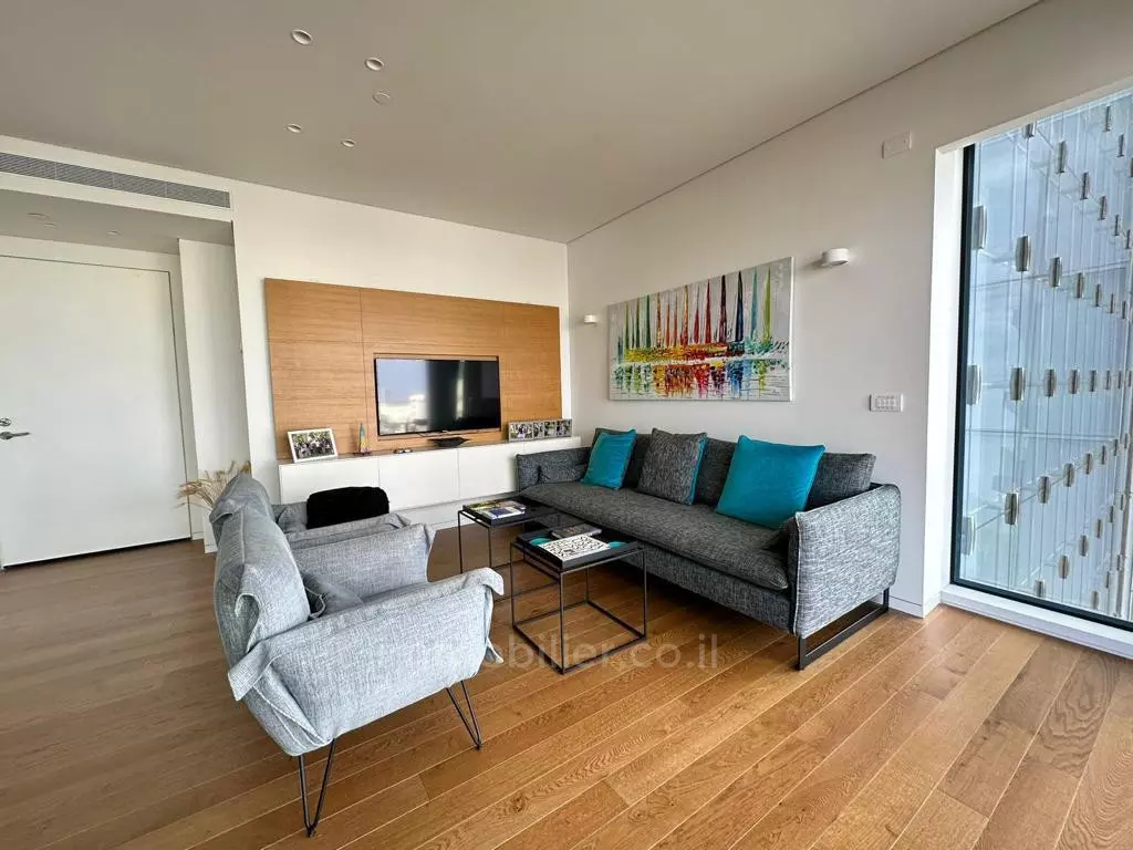 Apartment 5 Rooms Tel Aviv North Sea Quarter 601-IBL-35