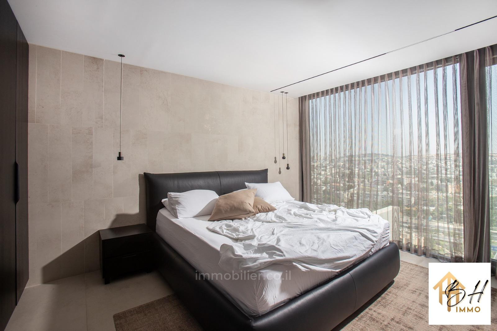 Villa 7 Rooms Jerusalem Ramat Sharet 630-IBL-1