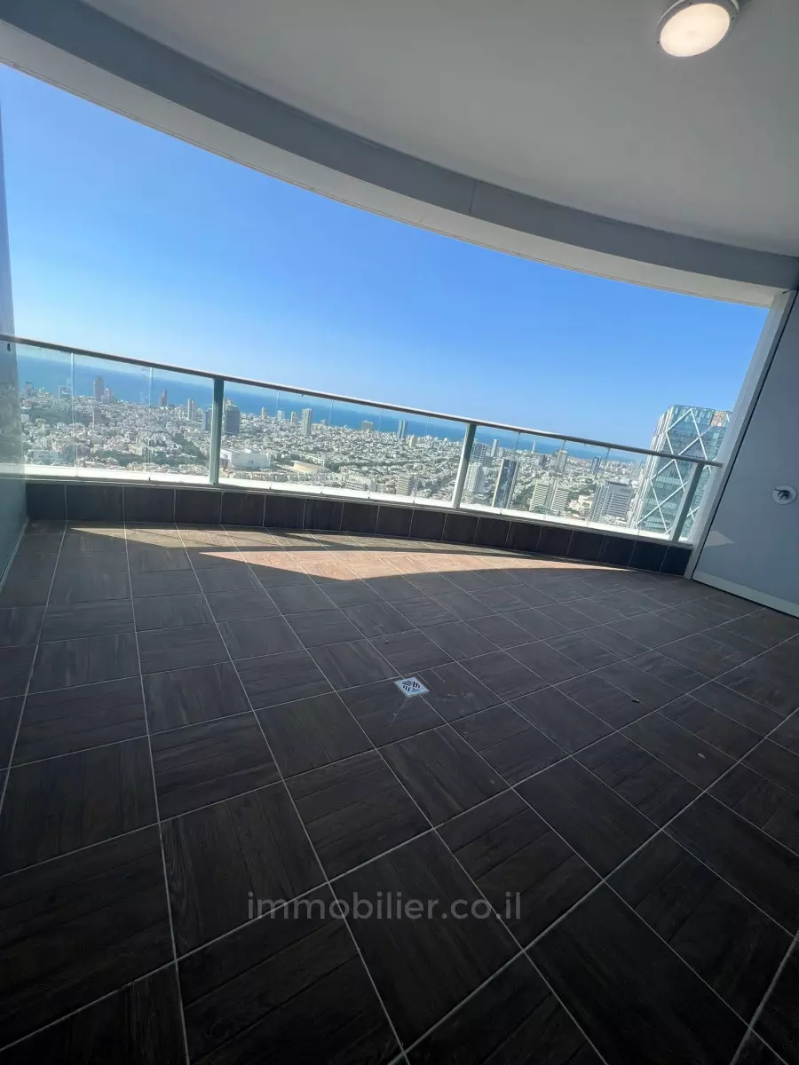 Mini-Penthouse 6 rooms Tel Aviv Sarona 633-IBL-15