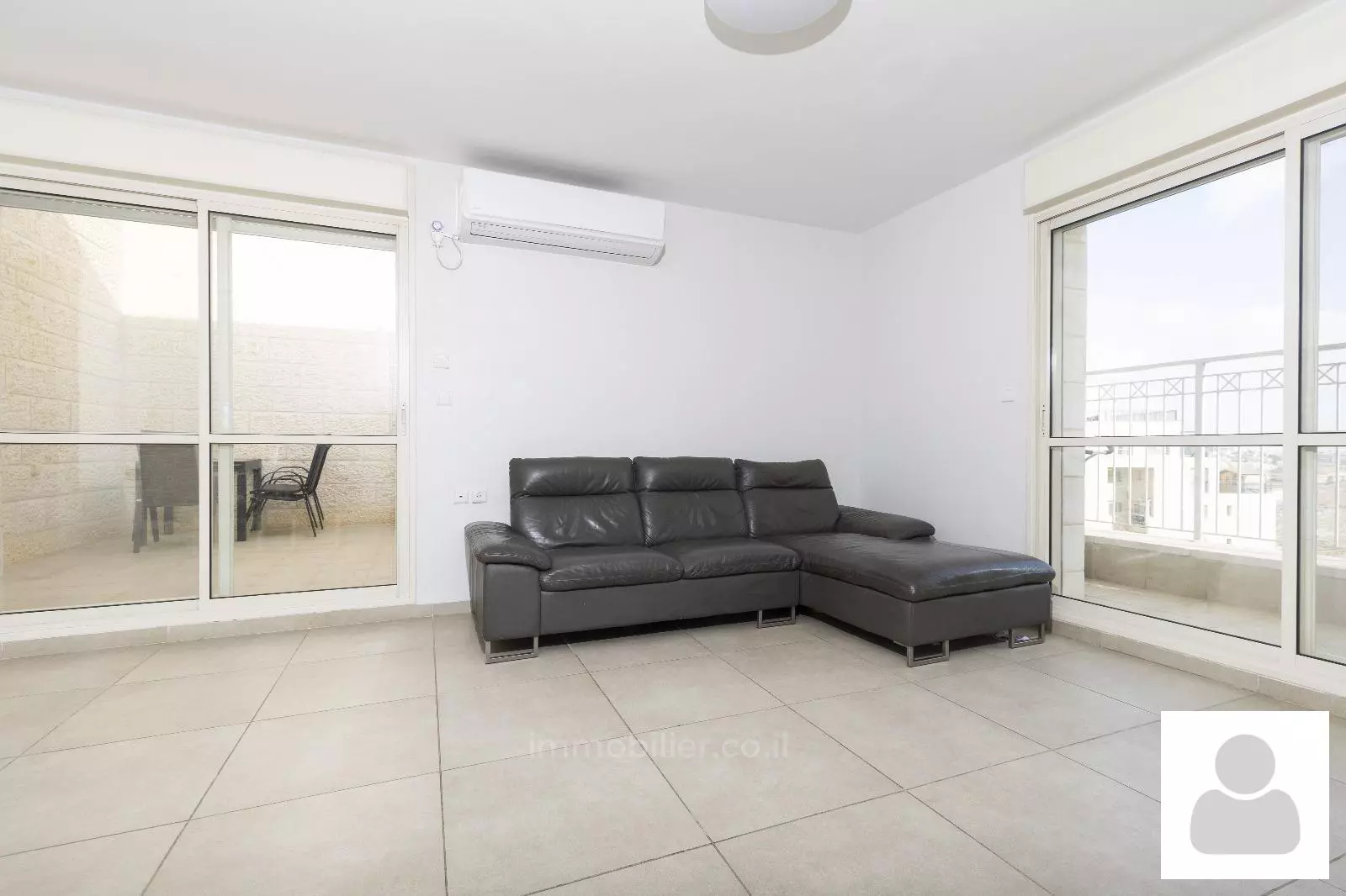 Apartment 4 rooms Jerusalem Har Homa 642-IBL-1