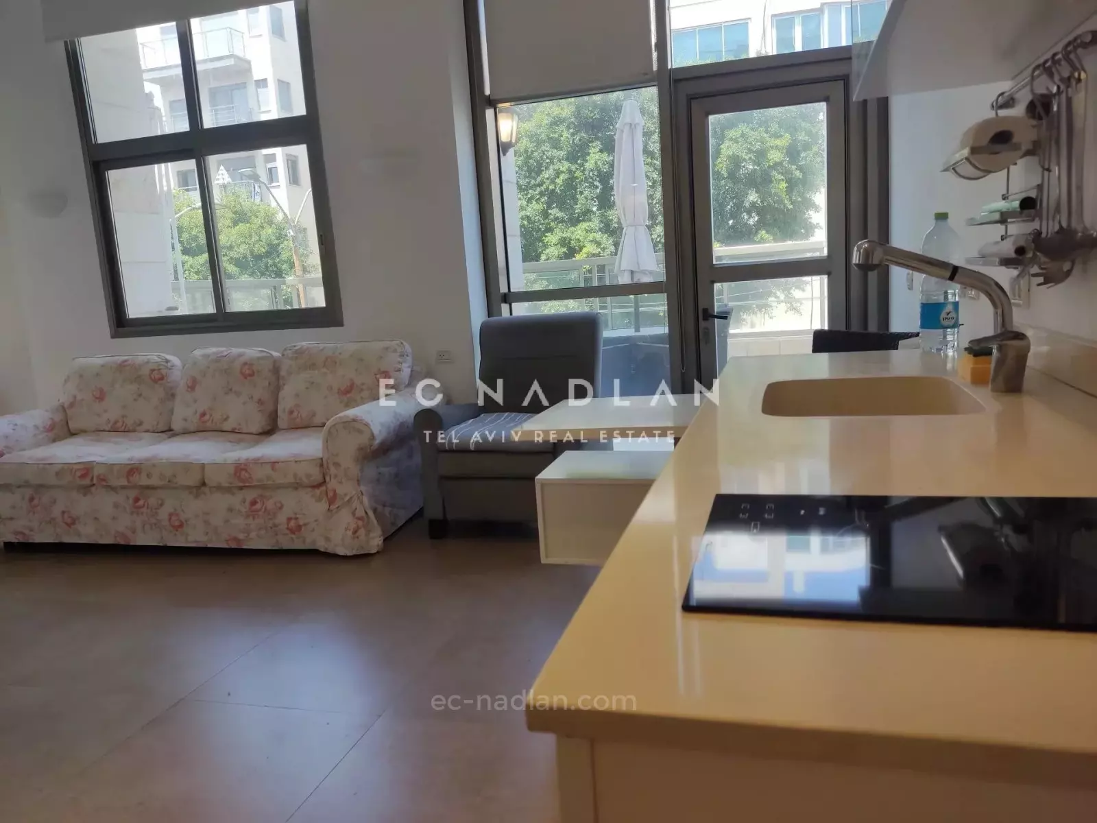 Apartment 1.5 rooms Tel Aviv quarter of the sea 83-IBL-2533