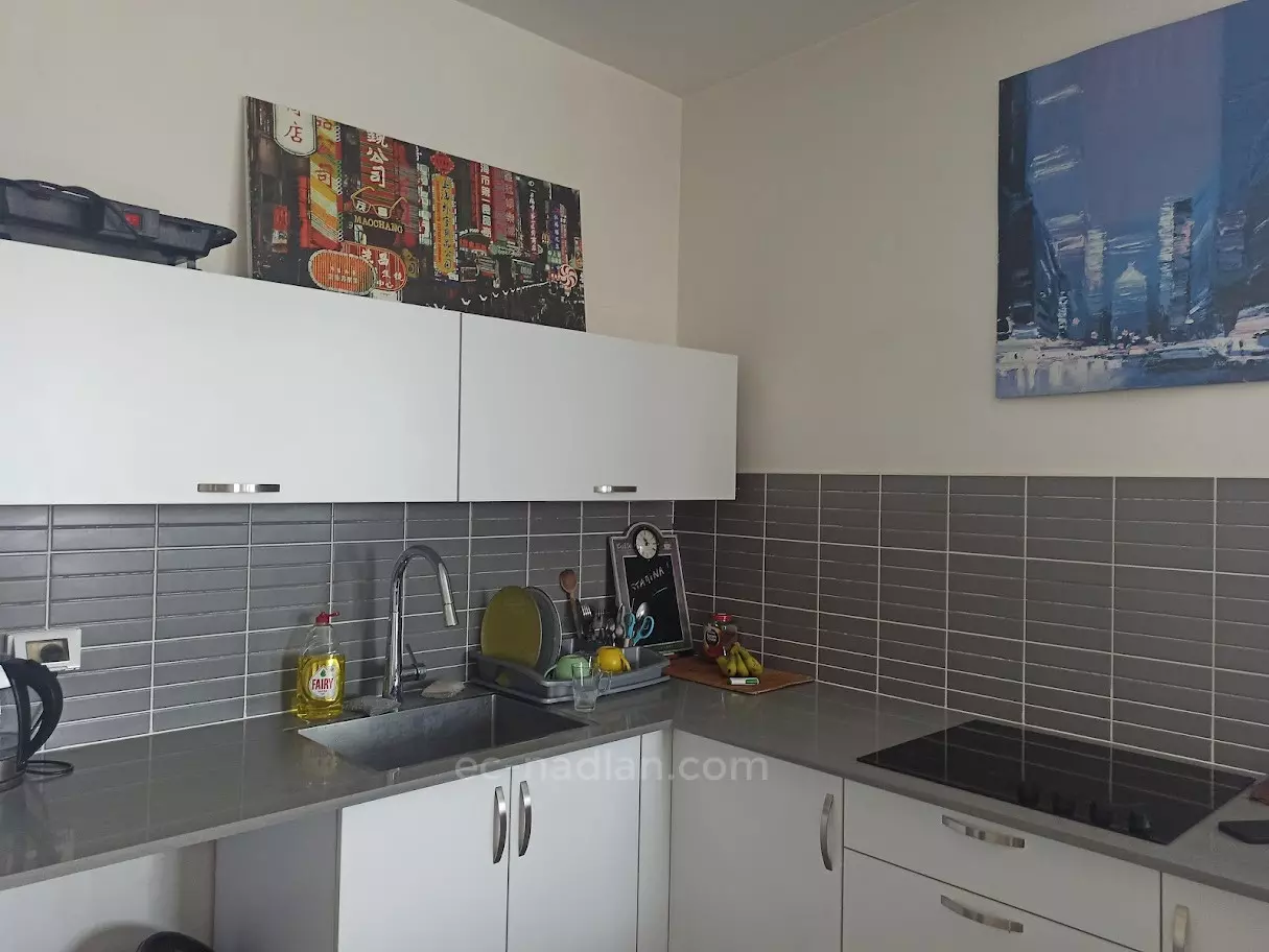 Apartment 3 rooms Tel Aviv Levontin 83-IBL-2537