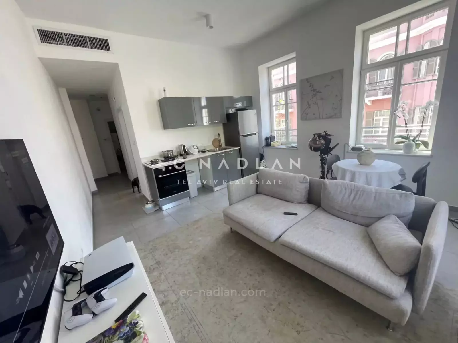 Apartment 3 rooms Tel Aviv Nahalat binyamin 83-IBL-2540