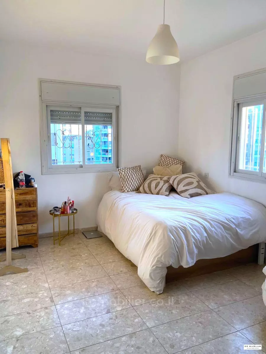 Duplex-Penthouse 5 Rooms Netanya City center 83-IBL-2543